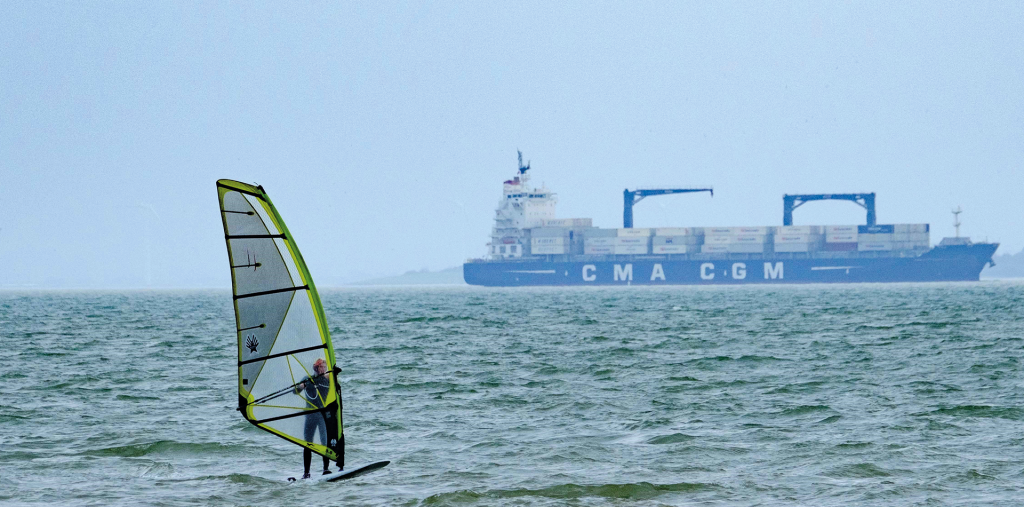 Windsurfing in the Thames Estuary